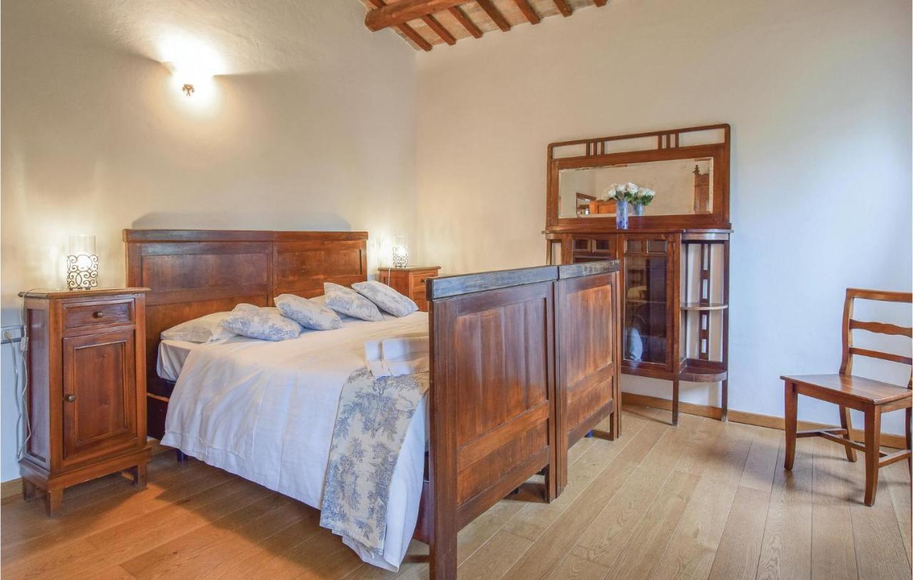 2 Bedroom Awesome Home In Taglio Di Po Ro Porto Viro Exteriör bild